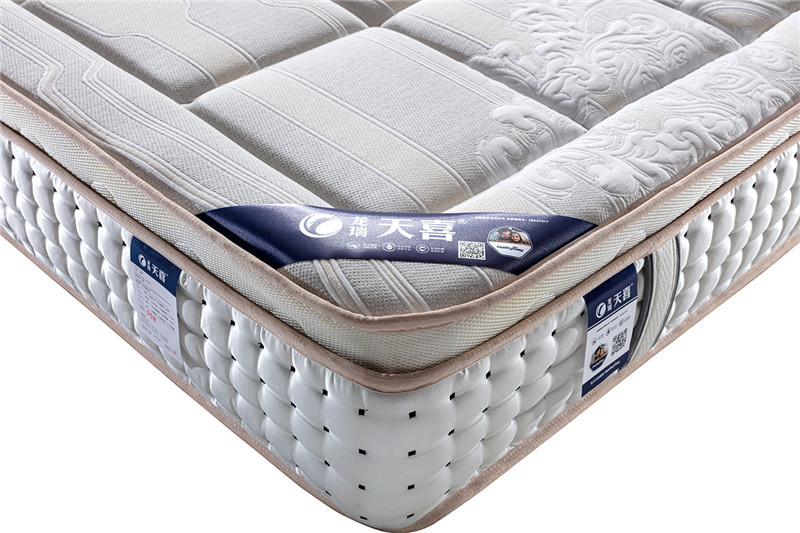 从实验室到卧室：床垫耐用性测试全指南，揭秘抗压性、回弹力与边缘加固技术背后的工程学标准